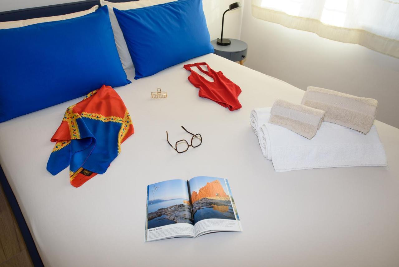 아르바탁스 Loft Lungomare Vista Mare E Monti 아파트 외부 사진